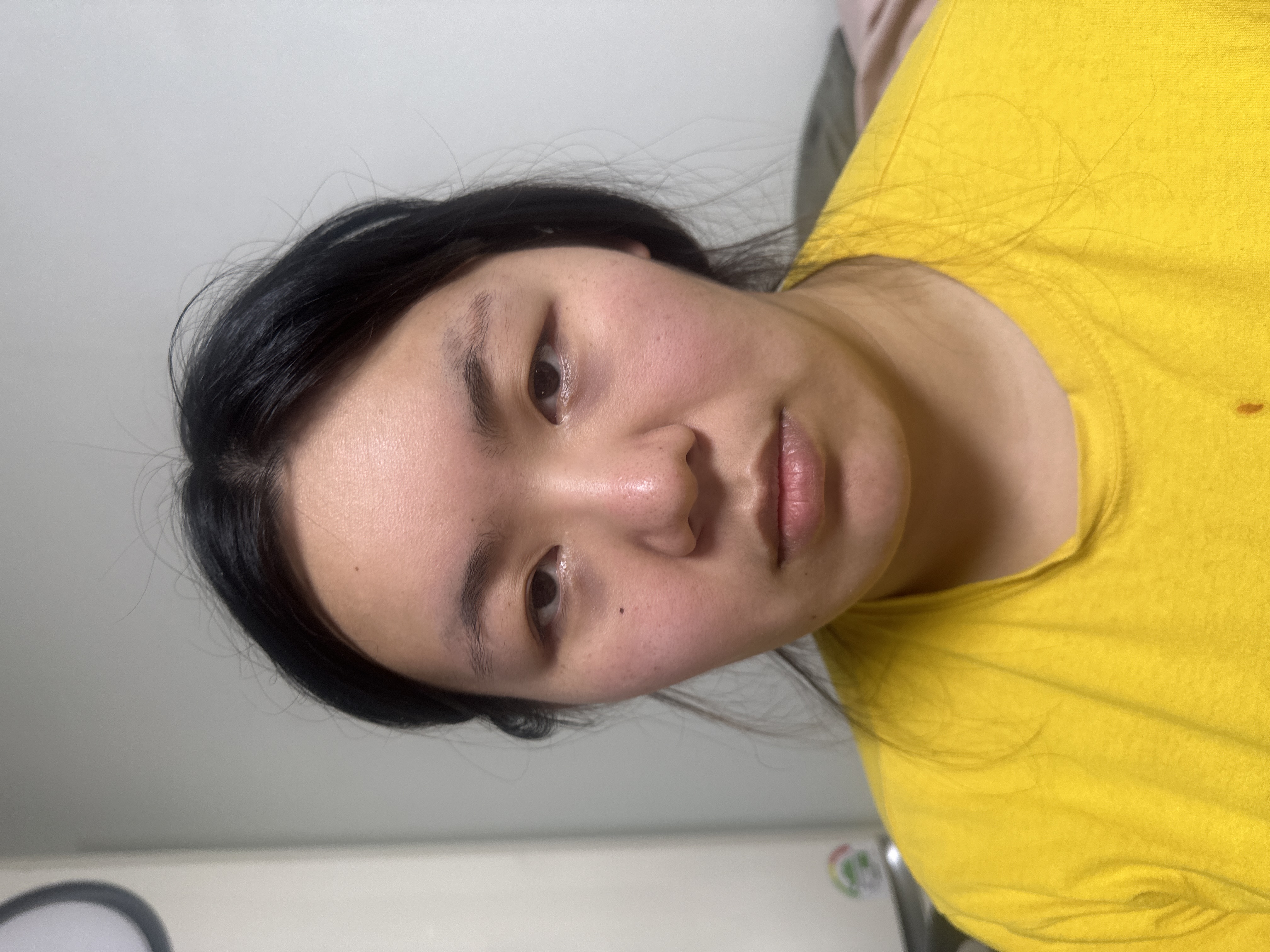 한반달 님의 리얼모델 신청입니다. 접수일 2025-06-10 02:14:26 