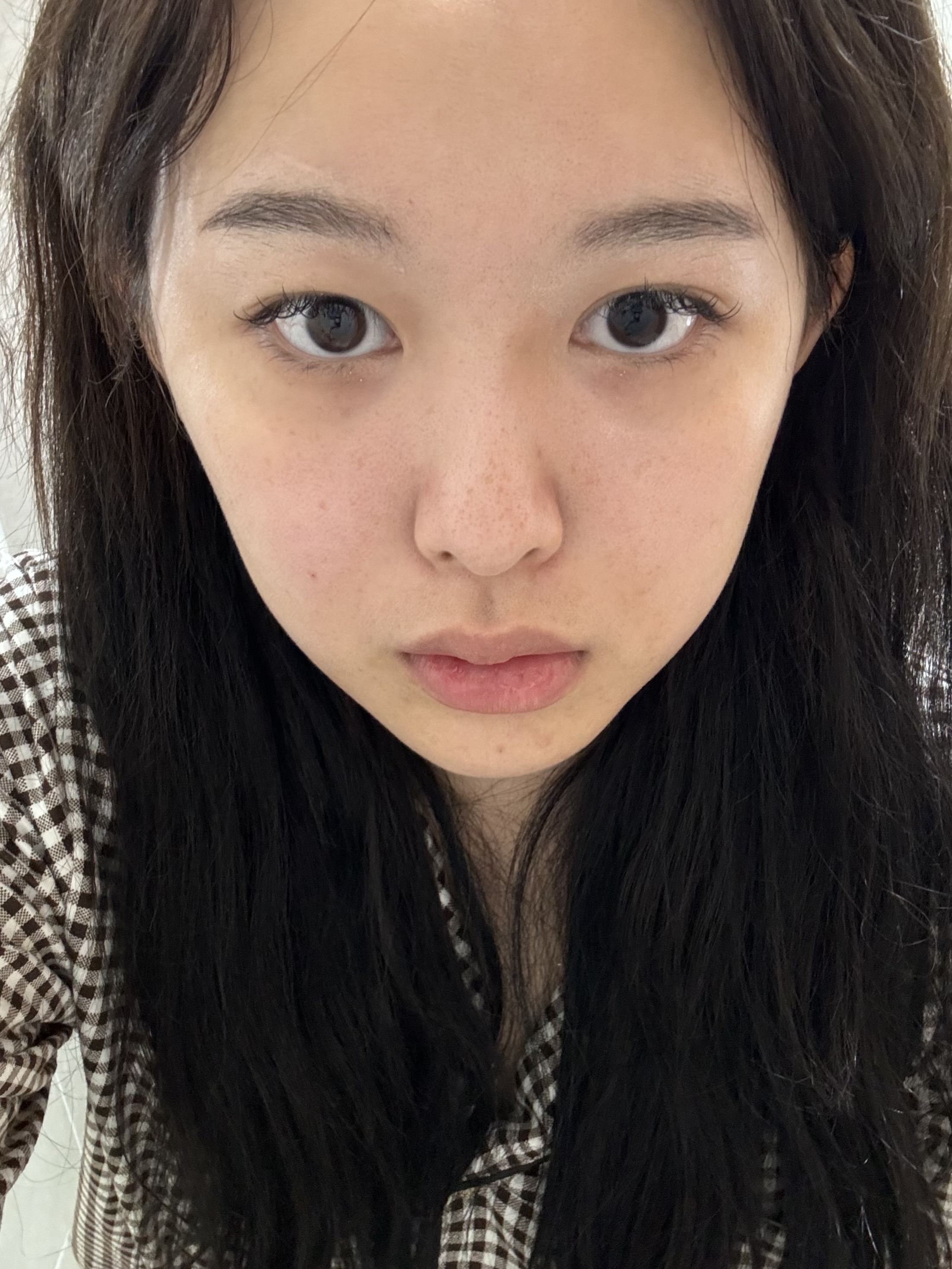 배경임 님의 리얼모델 신청입니다. 접수일 2024-10-15 05:50:22 